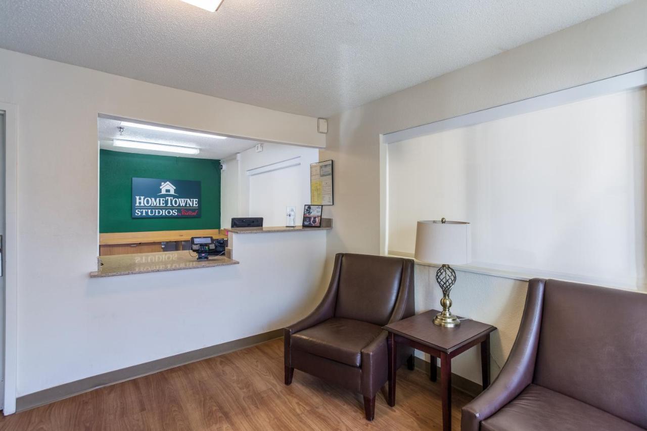 Hometowne Studios By Red Roof Nashville - Airport/Briley Pkwy Exteriér fotografie